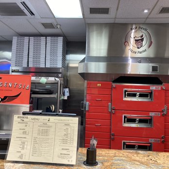 Red Devil Pizza - October 5, 2021 - Italian Near Me - La Verne, California