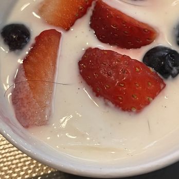 Chick-fil-A - ows a bowl of fruit and yogurt - Fast Food Near Me - Memphis, Tennessee Chick-fil-A - ows a bowl of fruit and yogurt - Fast Food Near Me - Memphis, Tennessee