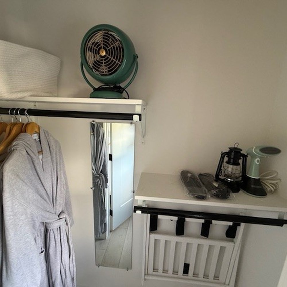 White Water - closet - Hotels Near Me - Cambria, California