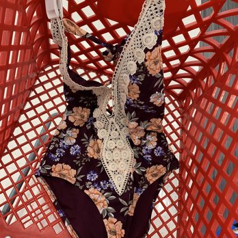 Target - Department Stores Near Me - Denver, Colorado