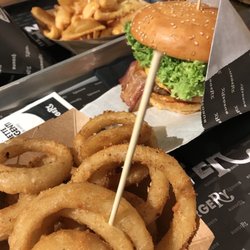 BurgeRy - Some burgers for a change