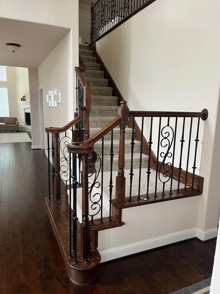 Slide of Solotzo Roofing