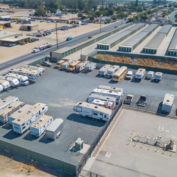 Storland - Delano - Self Storage Near Me - Delano, California