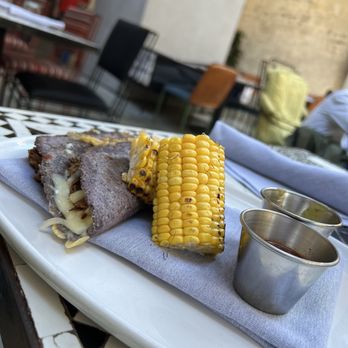 Domingo - Short Rib Quesadilla - Cocktail Bars Near Me - San Antonio, Texas