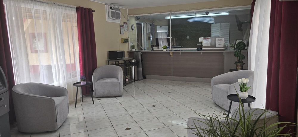 TravelSuites Inn