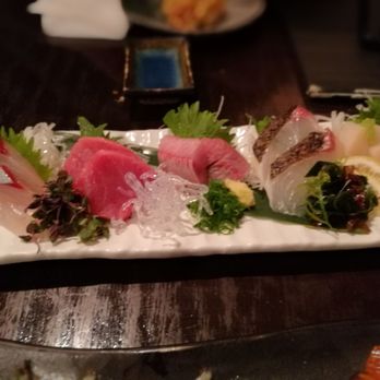 Kiraku - 5 types of sashimi for 2 $32 - Tapas/Small Plates Near Me - Berkeley, California Kiraku - 5 types of sashimi for 2 $32 - Tapas/Small Plates Near Me - Berkeley, California