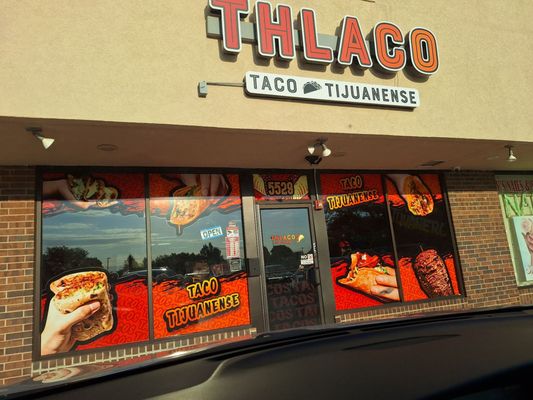 Thlaco Taco Tijuanense by null