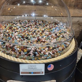 Captain Candy - Inside - Candy Stores Near Me - Miami Beach, Florida