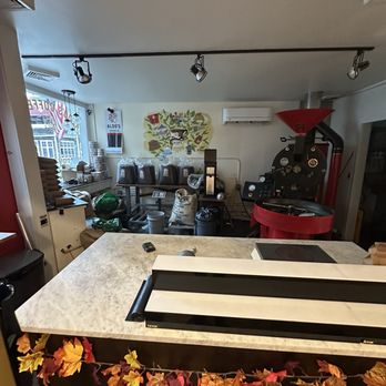 Aldos Coffee - Coffee Roasteries Near Me - Greenport, New York