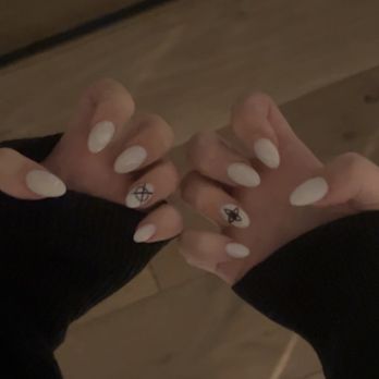 Debon Nails & Spa - Nail Salons Near Me - Phoenix, Arizona