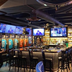 Old Tom’s Sports Bar - Kendall - Old Toms Sports Bar,Sitting Area