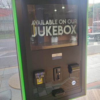 Peanuts Deluxe Cafe - I love spots with Juke Boxes! - Diners Near Me - San Jose, California