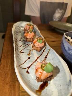 Crave Fishbar by null