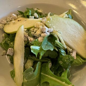 Bella Siena - ARUGULA
Baby arugula, pears, jicama, toasted walnuts, blue cheese, papaya vinaigrette - Italian Near Me - Benicia, California Bella Siena - ARUGULA
Baby arugula, pears, jicama, toasted walnuts, blue cheese, papaya vinaigrette - Italian Near Me - Benicia, California