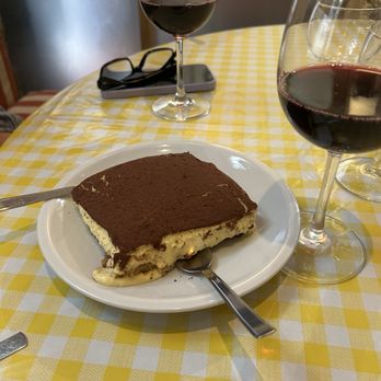 La Corte di San Maurilio - Tiramisu - Italian Near Me - Milan, Michigan La Corte di San Maurilio - Tiramisu - Italian Near Me - Milan, Michigan