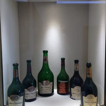 Champagne Taittinger - Vintage vintages :) - Wineries Near Me - Reims, 51