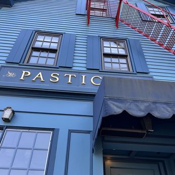 Pastiche Fine Desserts - Bakeries Near Me - Providence, Rhode Island