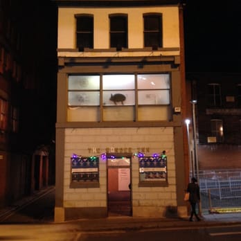 Guerrilla Eats - A Tardis - it's massive inside - Street Vendors Near Me - Manchester, XGM