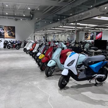 Moto Bello Orange County - PIAGGIO /VESPA - Motorcycle Dealers Near Me - Costa Mesa, California Moto Bello Orange County - PIAGGIO /VESPA - Motorcycle Dealers Near Me - Costa Mesa, California