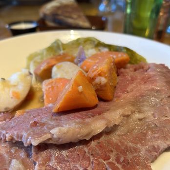 Jackalope Ranch - Corned beef and cabbage - Barbeque Near Me - Indio, California Jackalope Ranch - Corned beef and cabbage - Barbeque Near Me - Indio, California