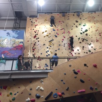 Brooklyn Boulders - Rock Climbing Near Me - Chicago, Illinois Brooklyn Boulders - Rock Climbing Near Me - Chicago, Illinois