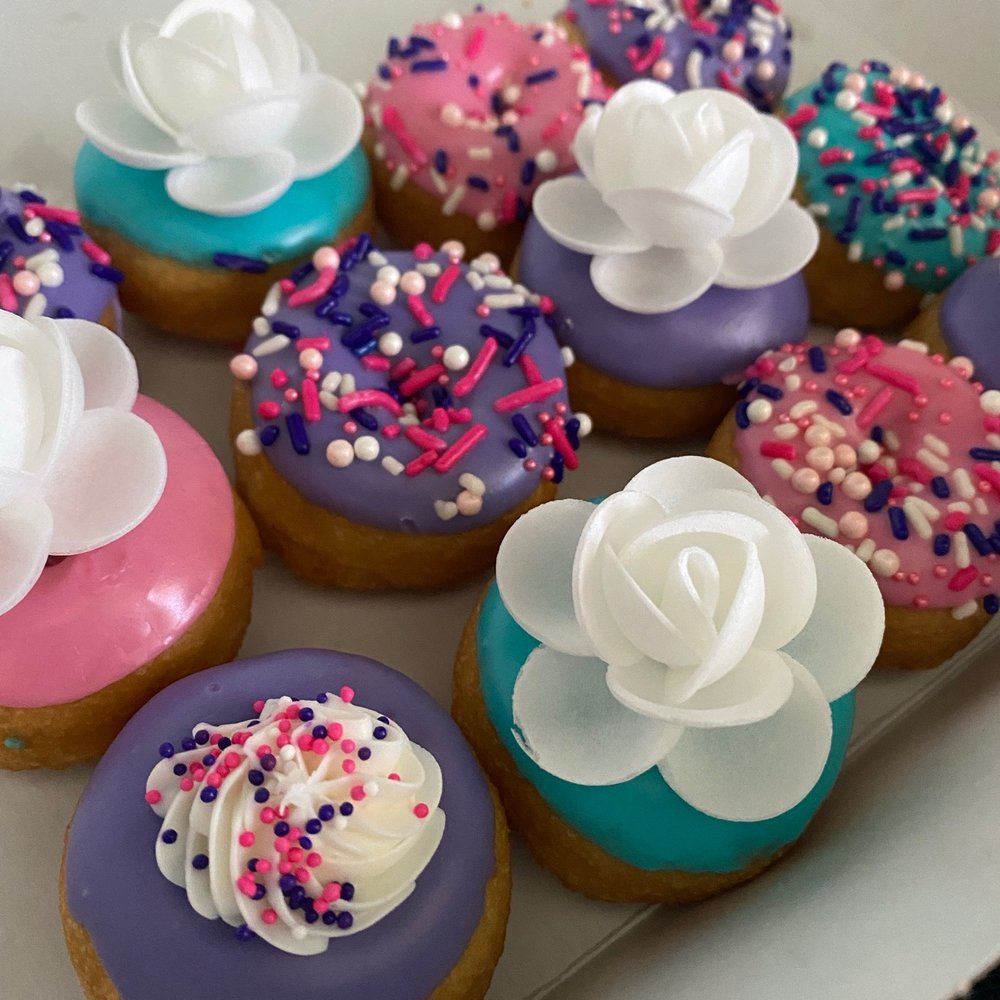 Van Dough - Donuts Near Me - Clearwater, Florida Van Dough - Donuts Near Me - Clearwater, Florida