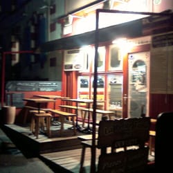 La Petite Table