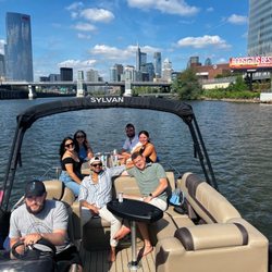 Philadelphia Cruise - Grab some friends and cold drinks!