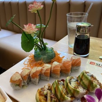 Sushi Nova - Sal-Fornia Roll Green Turtle Roll - Sushi Bars Near Me - Chicago, Illinois Sushi Nova - Sal-Fornia Roll Green Turtle Roll - Sushi Bars Near Me - Chicago, Illinois