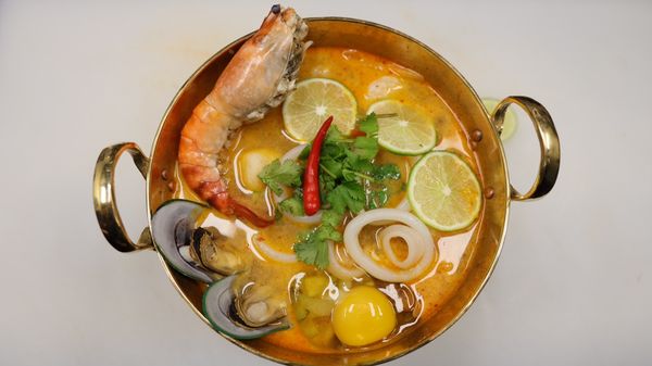 Fin Thai SF by null
