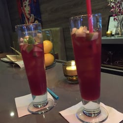 Matiz Latin Cuisine - Sangria = Yum!