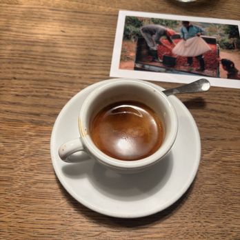 Monmouth Coffee - Espresso. - Coffee & Tea Near Me - London, XGL Monmouth Coffee - Espresso. - Coffee & Tea Near Me - London, XGL