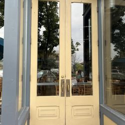 Enliten Bakery & Cafe