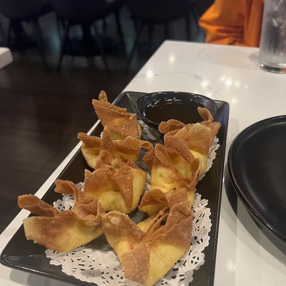 Linjee Thai - Crab Rangoons - Thai Near Me - Alexandria, Virginia Linjee Thai - Crab Rangoons - Thai Near Me - Alexandria, Virginia