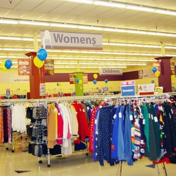 Shoreline Goodwill - Community Service/Non-Profit Near Me - Shoreline, Washington