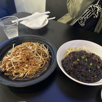Paik's Noodle - Vegetable Fried Noodles (left) and Jajangmyeon (right) - Korean Near Me - San Diego, California