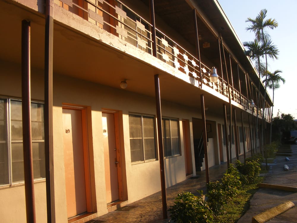 Hacienda Del Ferdinand Motel