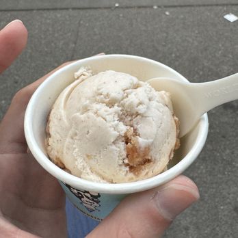 Molly Moon's Homemade Ice Cream - Seasonal apple cider donut kids scoop - Ice Cream & Frozen Yogurt Near Me - Seattle, Washington Molly Moon's Homemade Ice Cream - Seasonal apple cider donut kids scoop - Ice Cream & Frozen Yogurt Near Me - Seattle, Washington