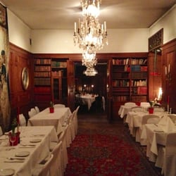 Villa Pauli - Andra salen i vänstra flygeln, där Villa Pauli bland annat serverar sitt julbord