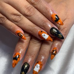 Lavue Nail Lounge