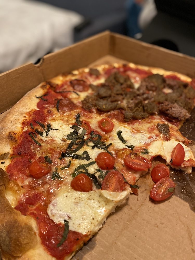 OCEANSIDE PIZZA Updated September 2024 79 Photos & 179 Reviews