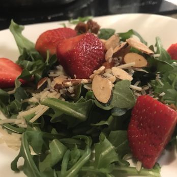 The Melting Pot - Strawberry and Fig Strawberry - Fondue Near Me - Reston, Virginia