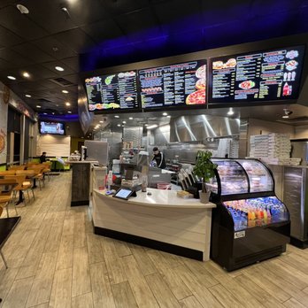 Seniore’s Pizza - Order counter - Pizza Near Me - Sacramento, California Seniore’s Pizza - Order counter - Pizza Near Me - Sacramento, California