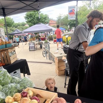 Lititz Farmers Market - Farmers Market Near Me - Lititz, Pennsylvania Lititz Farmers Market - Farmers Market Near Me - Lititz, Pennsylvania