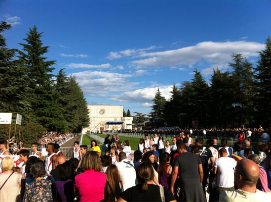 Basilica di Santa Maria di Collemaggio by null