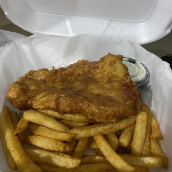 The Stein & Vine - Key West Grouper with Mango tartar sauce - Bars Near Me - Brandon, Florida