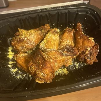 Empire Pizza - Garlic Romano Herb wings - Pizza Near Me - Charlotte, North Carolina Empire Pizza - Garlic Romano Herb wings - Pizza Near Me - Charlotte, North Carolina