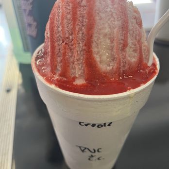 Sneauxball - Queen of Hearts - Red Velvet & stuff cheesecake - Desserts Near Me - Tallahassee, Florida Sneauxball - Queen of Hearts - Red Velvet & stuff cheesecake - Desserts Near Me - Tallahassee, Florida