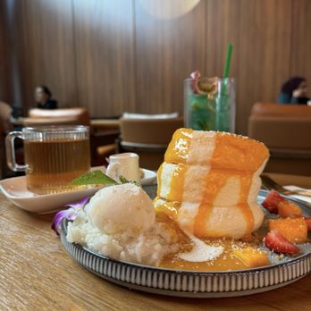 Escape 360 - Mango Souffle - Cafes Near Me - McKinney, Texas