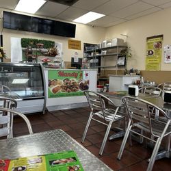 Mandy's Juices - Inside
